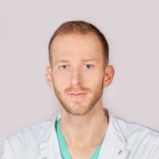 Profilbild von OA Dr. Tobias Rossmann 