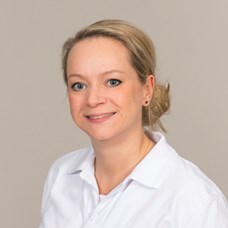 Profilbild von OÄ Dr.in Karin Ameshofer 