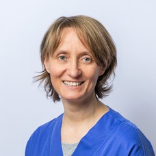 Profilbild von OÄ Dr.in Angela Pröll 