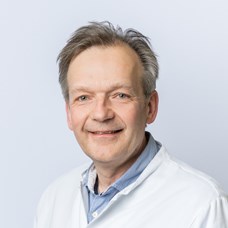 Profilbild von OA Dr. Martin Hamberger 