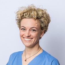 Profilbild von OÄ Dr.in Eva Lenzenweger-Krehan 