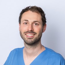 Profilbild von FA Dr.  Matthias Zeller 