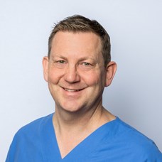 Profilbild von OA Dr. Martin Schöber 
