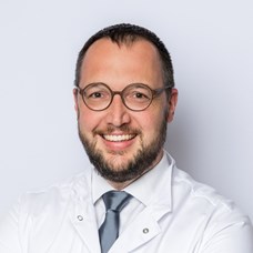 Profilbild von Univ.-Prof. Dr. Alexander R. Moschen, PhD