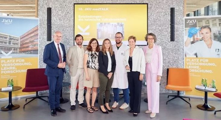 von links: Bernd Lamprecht, Stefan Stättner, Sabine Altrichter, Susanna Zierler, Alexander Moschen, Elgin Drda und Christine Haiden