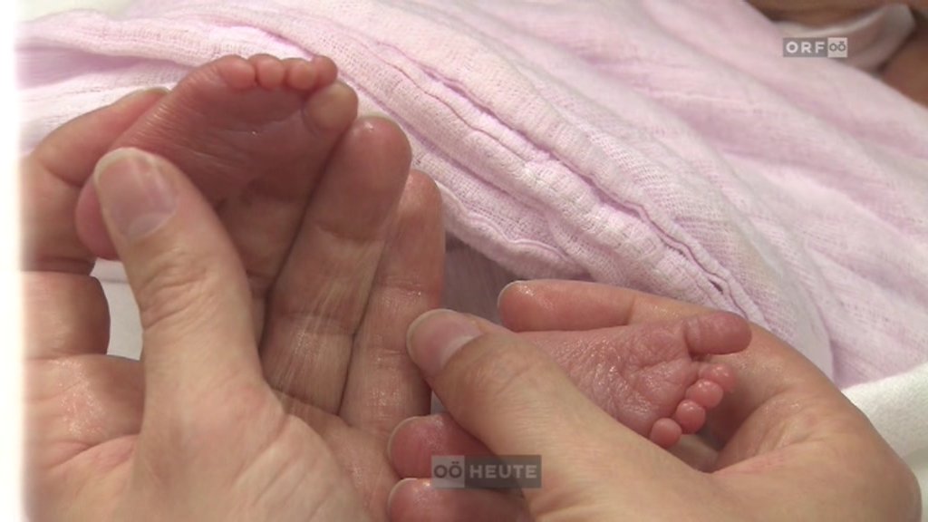 Umfassende Betreuung für Frühchen: Einbeziehung der Eltern hat hohe Priorität