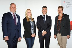 Prof. Dr. Hötzenecker im Kreise der Kollegialen Führung