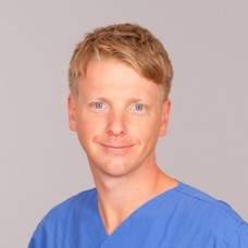 Profilbild von OA Dr. Bernhard Csillag 