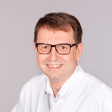 Profilbild von OA Dr. Markus Fischl 