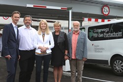 LHStv. Haberlander mit dem Team am Neuromed Campus 