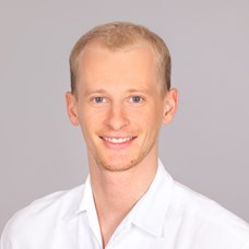 Profilbild von OA Dr. Klaus Langer 