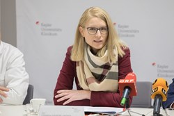 LHStv. Haberlander referiert