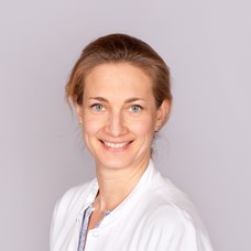Profilbild von OÄ Dr.in Karin Apfelthaler 