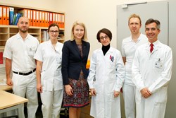 Team des Allergie Zentrums mit Landeshauptmann-Stellvertreterin Mag.a Christine Haberlander