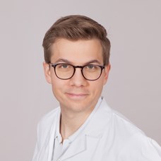 Profilbild von FA Dr.  Sebastian Luczynski, FEBU 