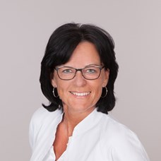 Profilbild von Dr.in Claudia Wolfschütz 
