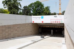 Einfahrt zur Tiefgarage