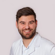 Profilbild von OA Dr. Klaus Enzelsberger 
