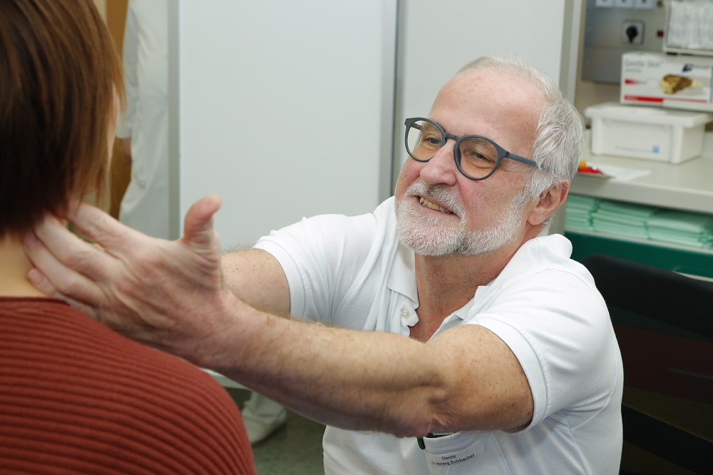 Schilddrüsen-Tastuntersuchung