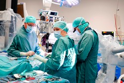 Herzeingriff im OP