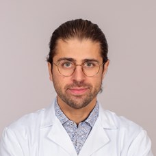 Profilbild von OA Dr. Basel Hallak, FEB ORL-HNS 