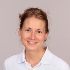 Profilbild von Dr.in Stefanie Nell 