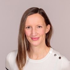 Profilbild von MMag.a Silvia Lernbeiss 