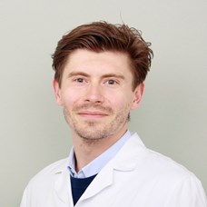 Profilbild von OA Dr. Isaak Fischinger, FEBO 